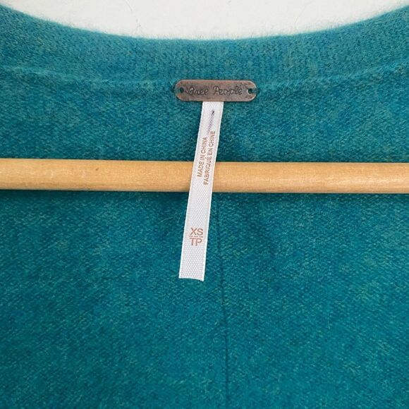 Free People 100% Cashmere Sweater Blue/Green Women’s Size XS - Picture 3 of 8
